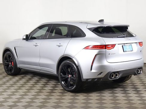 Used 2020 Jaguar F-PACE SVR image 12