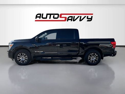 Used 2024 Nissan Titan SV w/ Accessory Utility Package RWD image 4