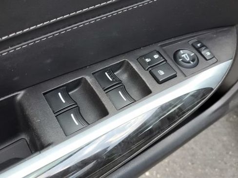 Used 2018 Acura TLX w/ Technology Package FWD image 8