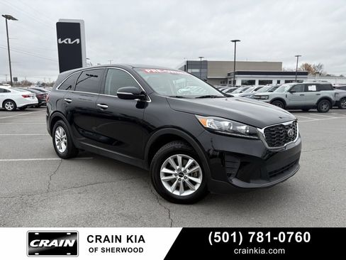 Used 2019 Kia Sorento LX image 1