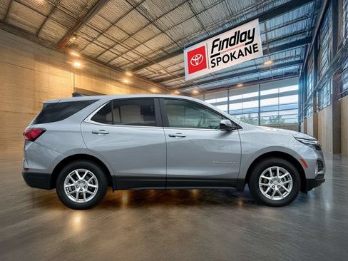 Used 2024 Chevrolet Equinox LT AWD/4WD image 4