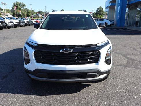 New 2026 Chevrolet Equinox LT w/ Midnight Edition AWD/4WD image 24