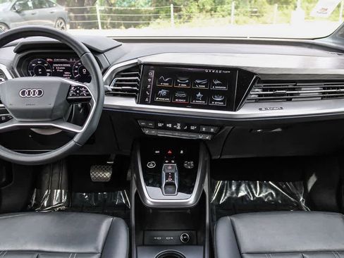 Used 2023 Audi Q4 e-tron Premium Plus w/ Premium Plus image 13