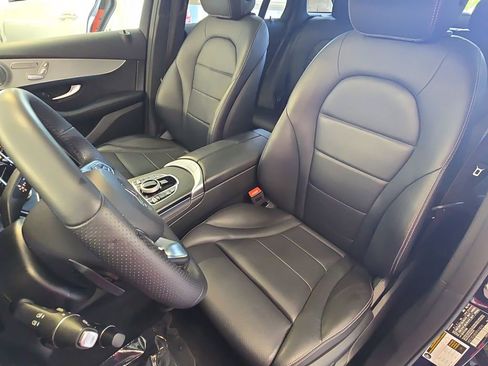 Certified 2019 Mercedes-Benz GLC 300 image 18