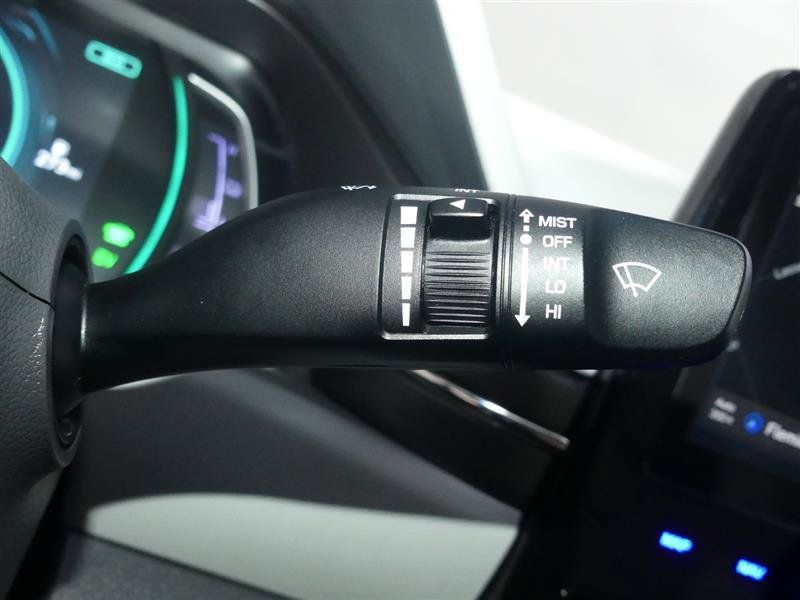 Used 2020 Hyundai Ioniq Limited FWD image 36