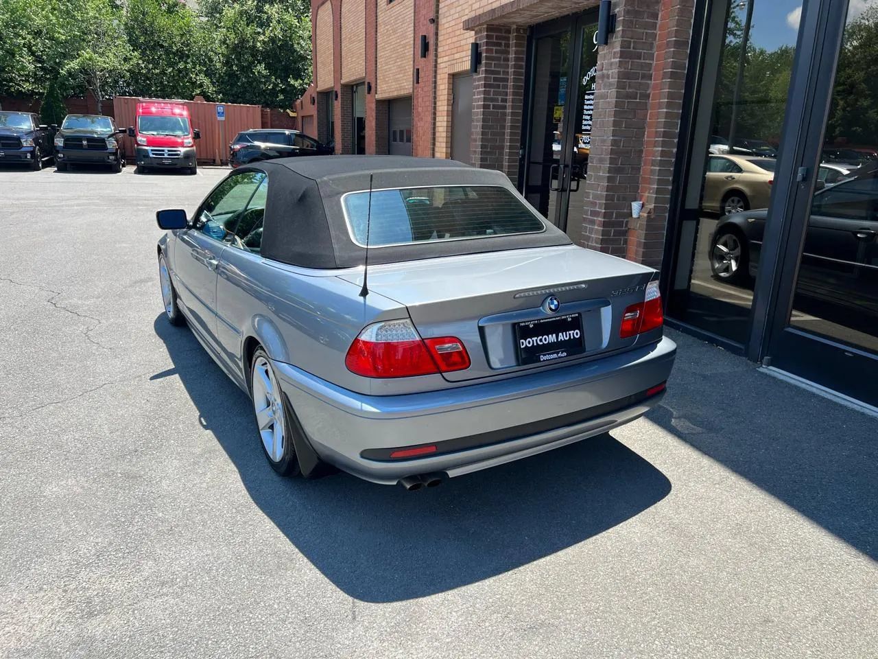 Used 2004 BMW 325Ci Convertible RWD image 23