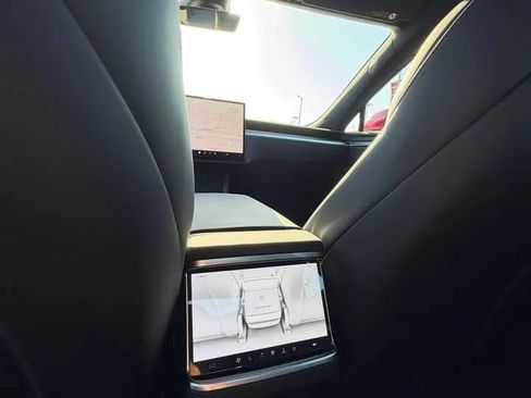 Used 2024 Tesla Model S Plaid AWD/4WD image 9