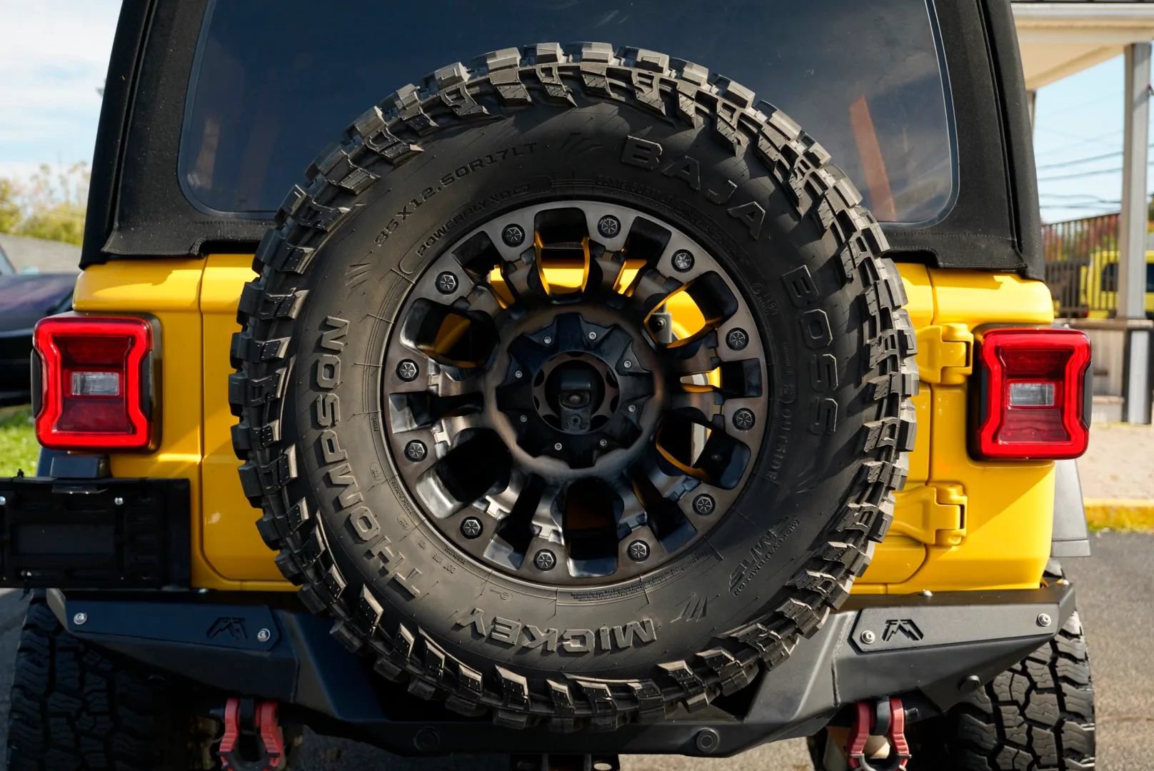 Used 2021 Jeep Wrangler Unlimited Rubicon AWD/4WD image 16