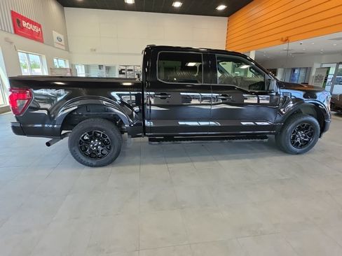 Used 2024 Ford F150 XLT w/ XLT Black Appearance Package AWD/4WD image 6