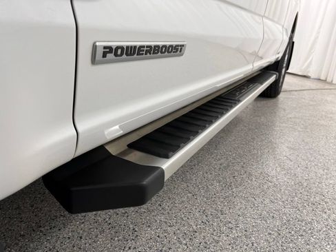 Used 2024 Ford F150 Lariat w/ Tow/Haul Package AWD/4WD image 34
