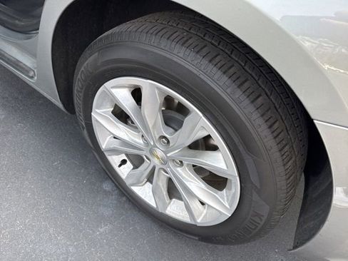 Used 2024 Chevrolet Malibu LT image 12