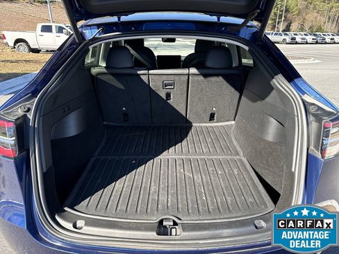 Used 2022 Tesla Model Y Performance image 27