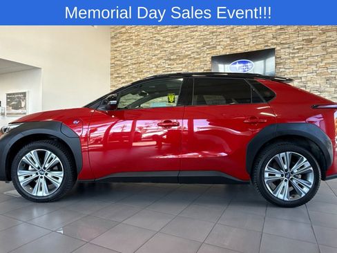 Used 2023 Subaru Solterra AWD image 2