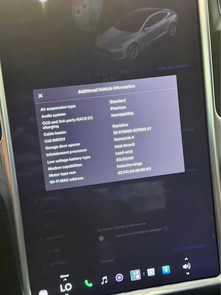 Used 2013 Tesla Model S Performance RWD image 7