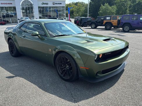 Used 2022 Dodge Challenger R/T Scat Pack RWD image 8