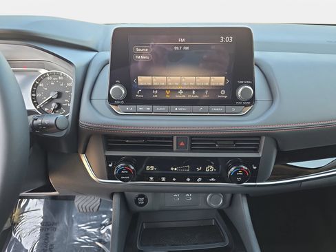 New 2026 Nissan Rogue SV AWD/4WD image 20