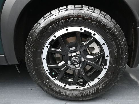 Used 2024 Nissan Pathfinder Rock Creek AWD/4WD image 10