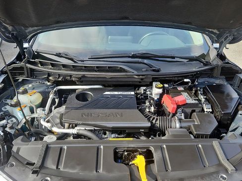 Certified 2024 Nissan Rogue SV AWD/4WD image 28