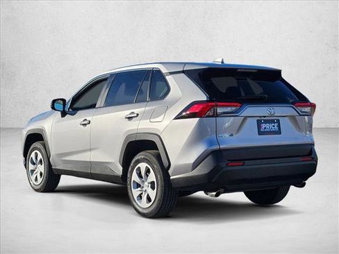 Used 2025 Toyota RAV4 LE image 7