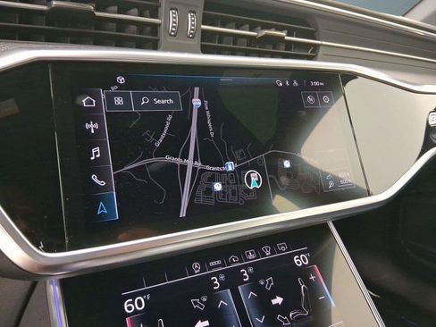 Used 2021 Audi S6 Prestige w/ Prestige Package image 22