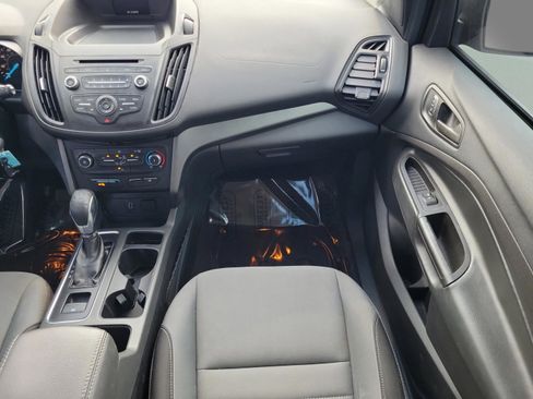 Used 2018 Ford Escape S image 26