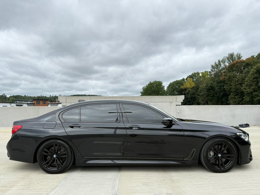 Used 2018 BMW 750i xDrive AWD/4WD image 6