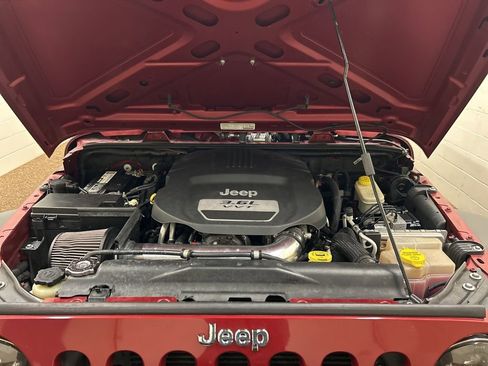 Used 2013 Jeep Wrangler Sport image 14