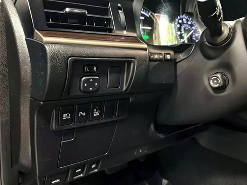 Used 2018 Lexus ES 300h image 22