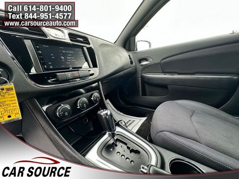Used 2013 Chrysler 200 Touring w/ S Exterior Appearance Pkg FWD image 12