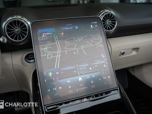 Used 2022 Mercedes-Benz SL 63 AMG 4MATIC w/ Driver Assistance Package image 26