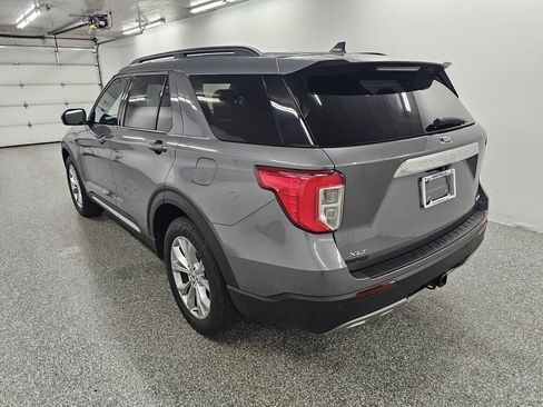 Used 2023 Ford Explorer XLT w/ Equipment Group 202A AWD/4WD image 6