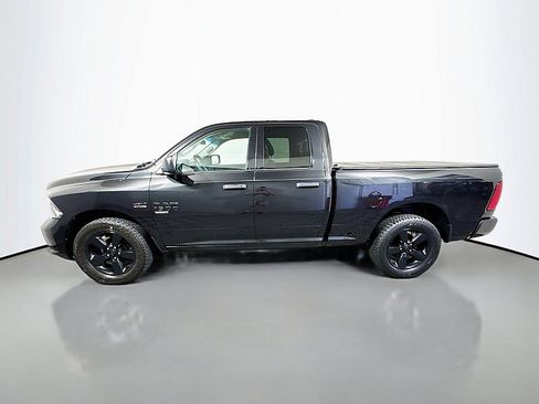 Used 2019 RAM 1500 Express w/ Express Value Package AWD/4WD image 4