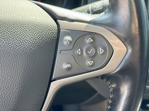 Used 2020 Chevrolet Colorado Z71 AWD/4WD image 25