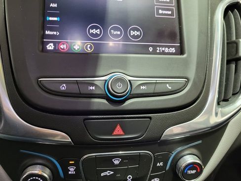 Used 2021 Chevrolet Equinox LT w/ LPO, Floor Liner Package image 33