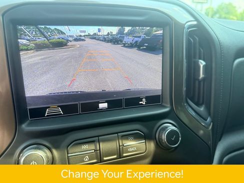 Used 2020 Chevrolet Silverado 1500 High Country AWD/4WD image 11
