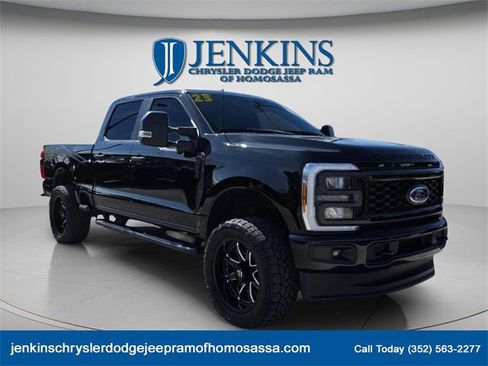 Used 2023 Ford F250 XL w/ STX Appearance Package image 11