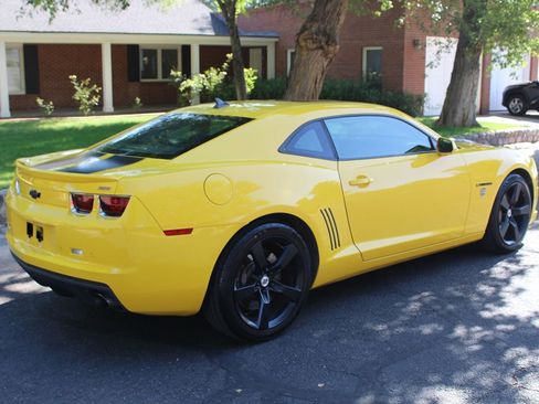 Used 2010 Chevrolet Camaro SS w/ RS Package RWD image 6