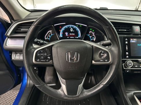 Used 2017 Honda Civic Touring image 14