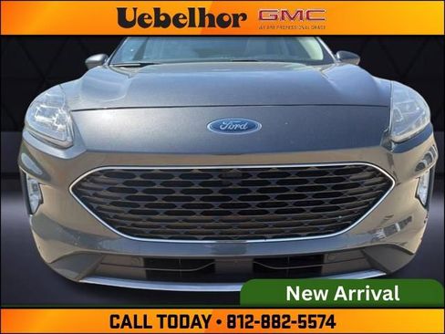 Used 2020 Ford Escape Titanium AWD/4WD image 12
