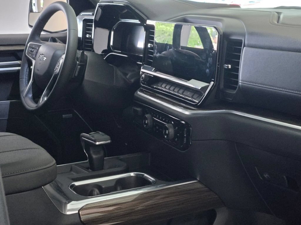 New 2026 Chevrolet Silverado 1500 RST AWD/4WD image 8