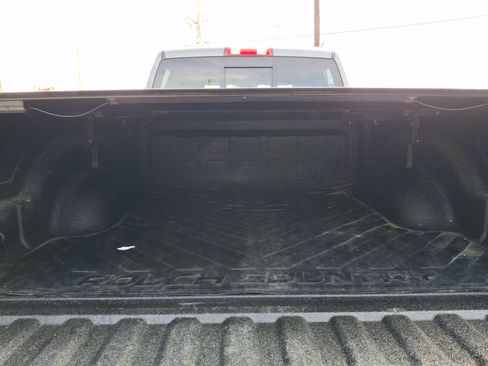 Used 2022 RAM 1500 Classic Warlock w/ Ceramic Gray Warlock Package AWD/4WD image 28