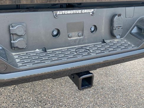 Used 2026 RAM 1500 Laramie w/ Advanced Safety Group II AWD/4WD image 5