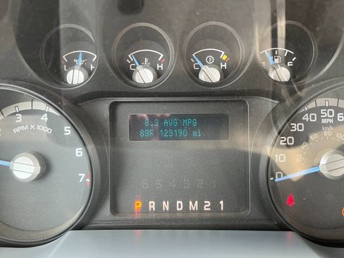 Used 2015 Ford F250 XL AWD/4WD image 11