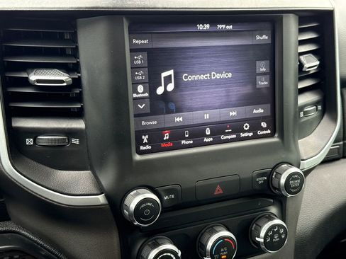 Used 2020 RAM 1500 Lone Star RWD image 23