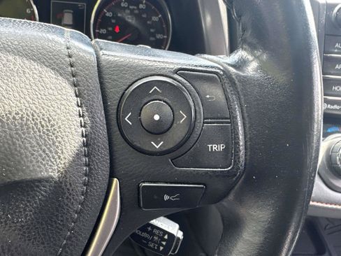 Used 2018 Toyota RAV4 SE w/ Power Extra Value Package AWD/4WD image 23