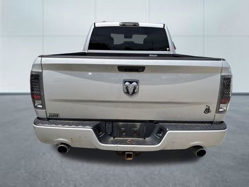 Used 2013 RAM 1500 Express AWD/4WD image 3