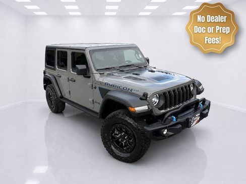 Used 2023 Jeep Wrangler Unlimited Rubicon 4xe AWD/4WD image 2