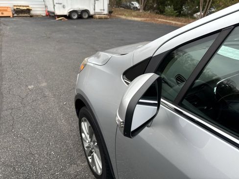 Used 2017 Buick Encore Preferred image 6