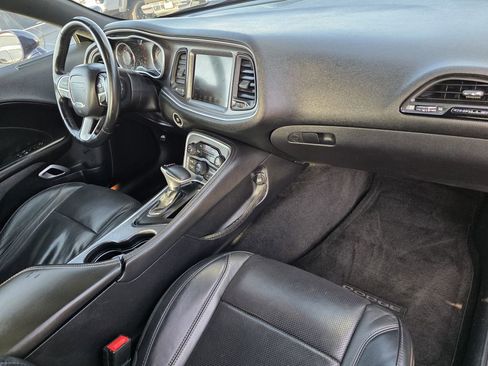 Used 2015 Dodge Challenger SXT Plus w/ Premium Sound Group image 14