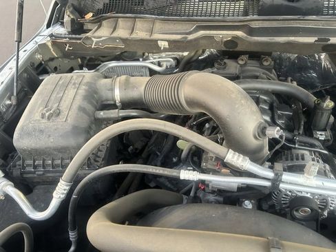 Used 2021 RAM 1500 Tradesman w/ Tradesman SXT Package image 17